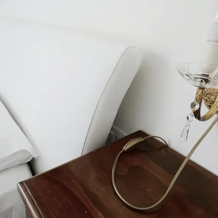 Casa Loren * بيزارو